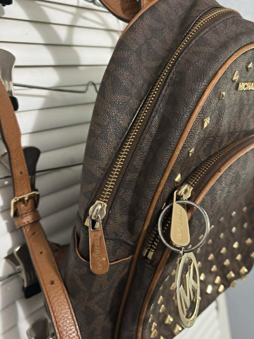 MICHAEL KORS STUDDED BACKPACK - Picture 4 of 7